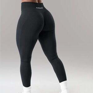 Black Alphalete Amplify Leggings